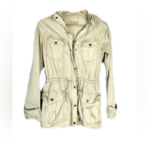 Aritzia Talul Anorak Utility Jacket In Beige - Picture 3 of 10